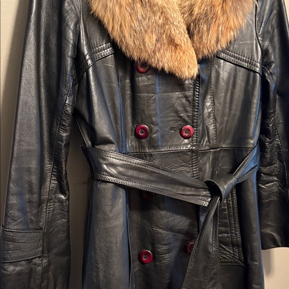 Genuine leather coat with real fur collar size S-M - Picture 3 of 9